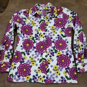 Vintage Hand Fashioned Psychedelic Button up shirt 100 polyester